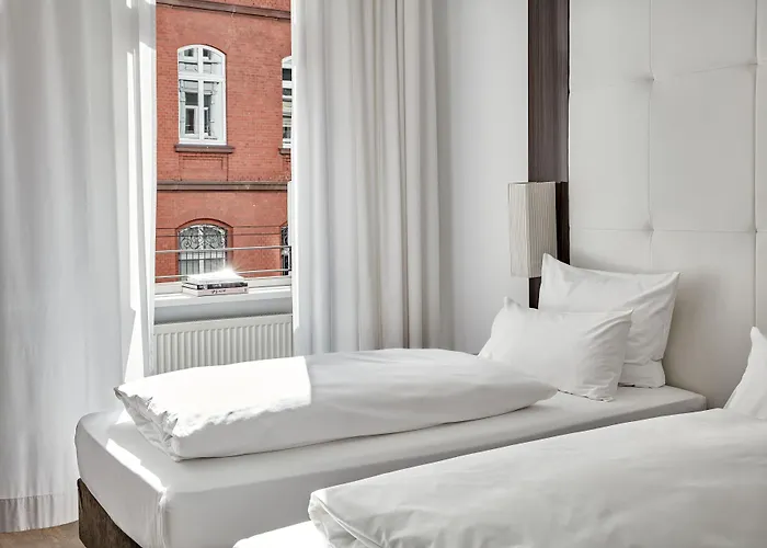 The Pure, Frankfurt, A Member Of Design 4*