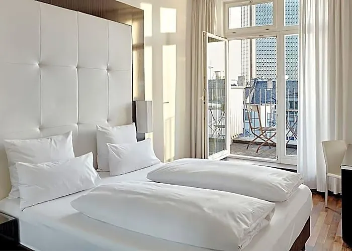 The Pure, Frankfurt, A Member Of Design 4*