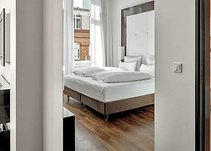 The Pure, Frankfurt, A Member Of Design Hotel 4*