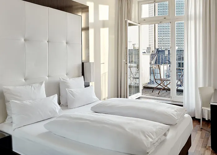 The Pure, Frankfurt, A Member Of Design Hotel Frankfurt am Main