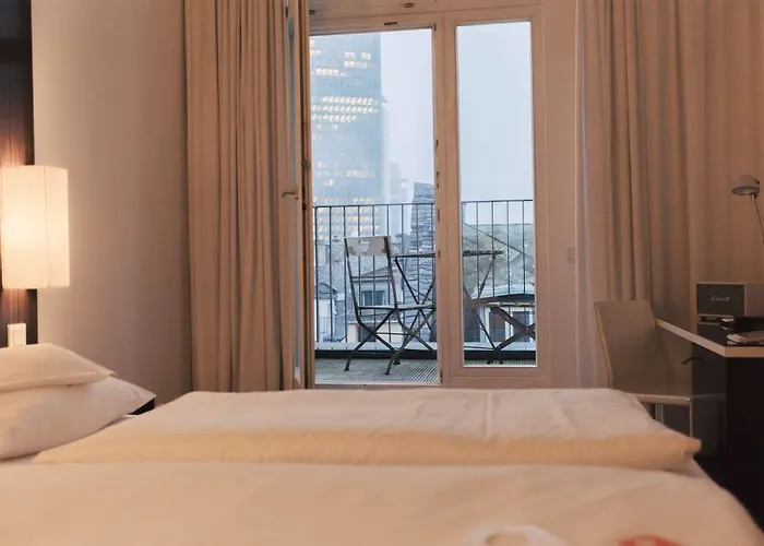 Hotel The Pure, Frankfurt, A Member Of Design 4*